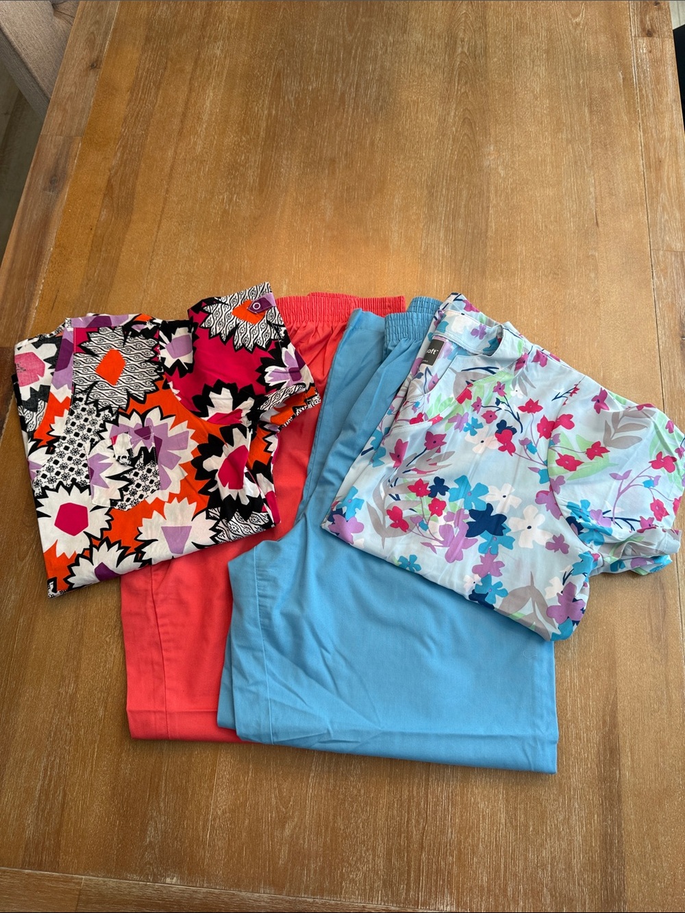 Women’s Mixed Color Scrub Pant & Top Set - Floral and Solid Styles